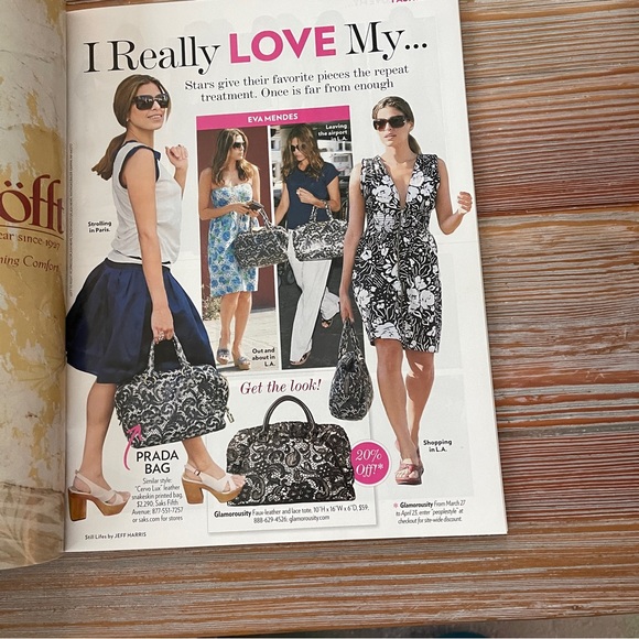 People Style Watch Magazine Featuring Carrie Underwood on the Cover, April 2009 - Picture 3 of 15